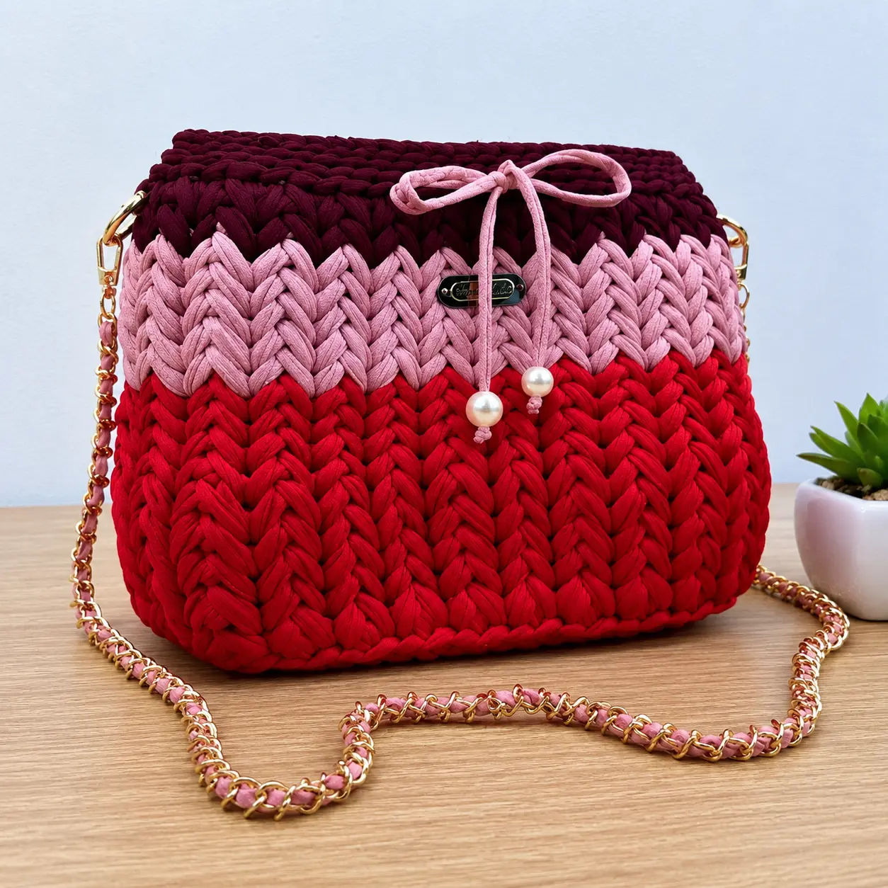 Bolso Berry Ombre tejido a mano en trapillo